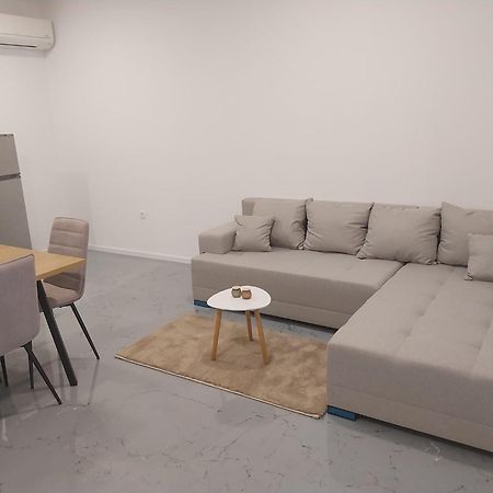 Apartmani I Sobe Grga Starigrad Paklenica Exterior foto